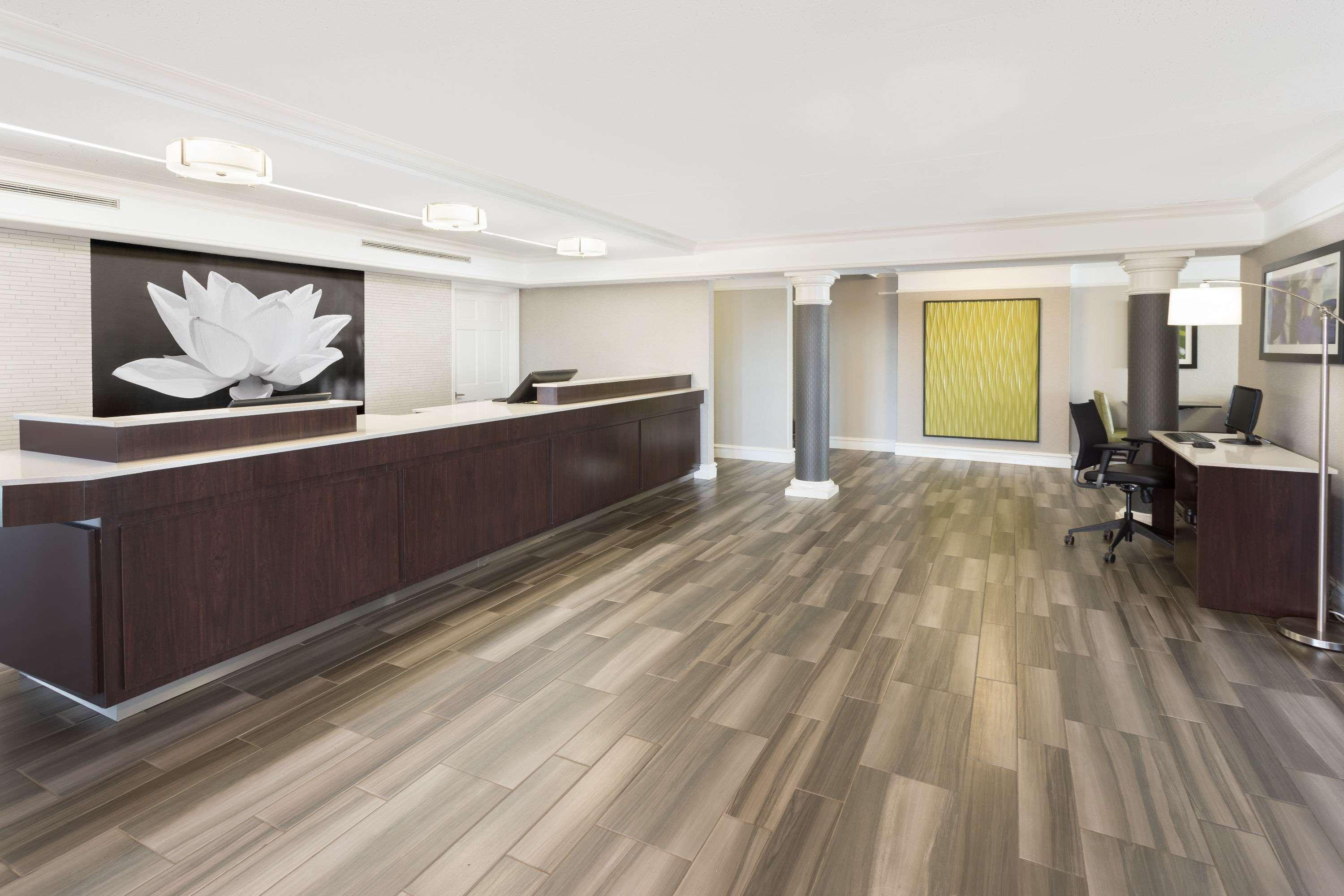 Baymont By Wyndham Greenville Woodruff Rd Zewnętrze zdjęcie