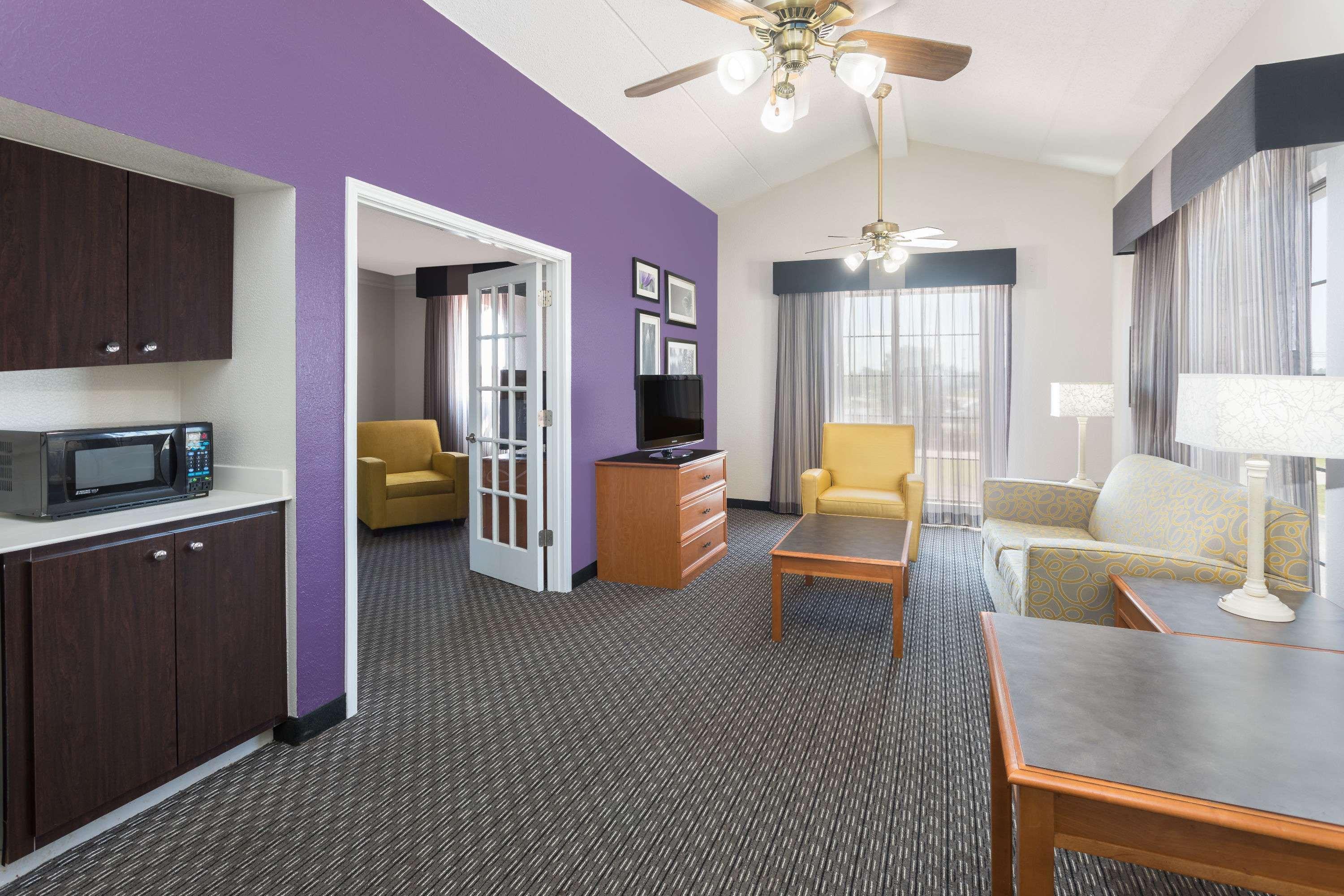 Baymont By Wyndham Greenville Woodruff Rd Zewnętrze zdjęcie