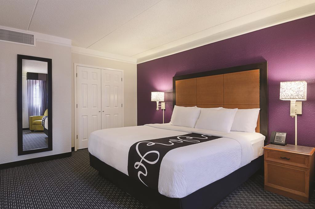 Baymont By Wyndham Greenville Woodruff Rd Zewnętrze zdjęcie