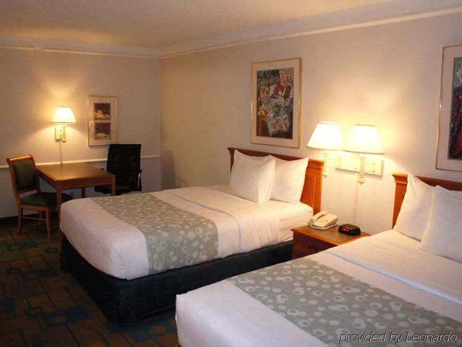 Baymont By Wyndham Greenville Woodruff Rd Zewnętrze zdjęcie