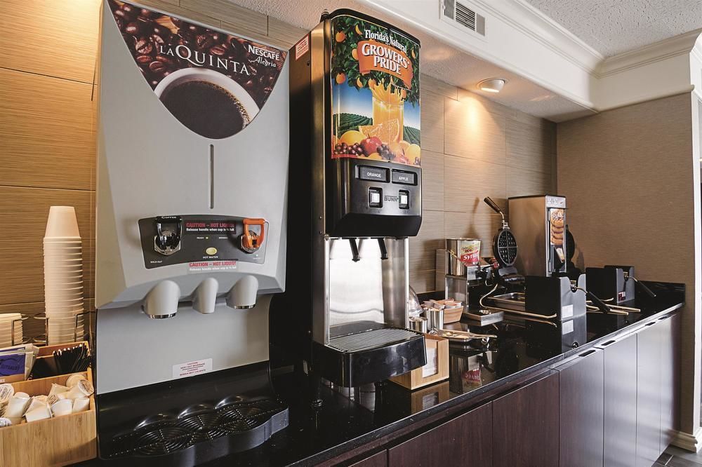 Baymont By Wyndham Greenville Woodruff Rd Zewnętrze zdjęcie